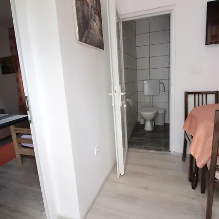 Apartment Dina 22