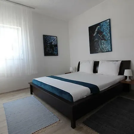 Apartment Dina 22 Selce